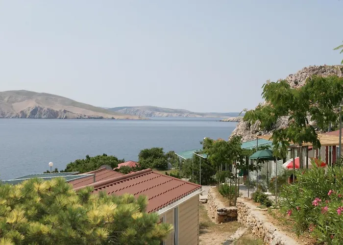 Bunculuka פארק נופש 4*