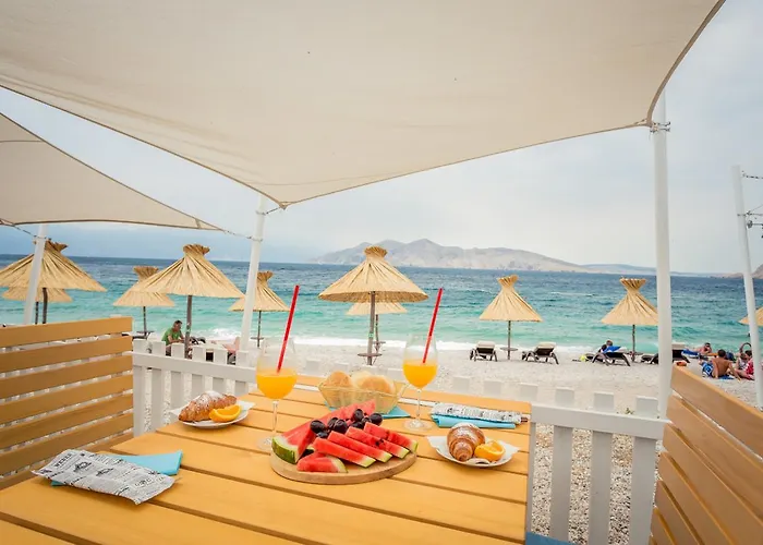 Bunculuka פארק נופש